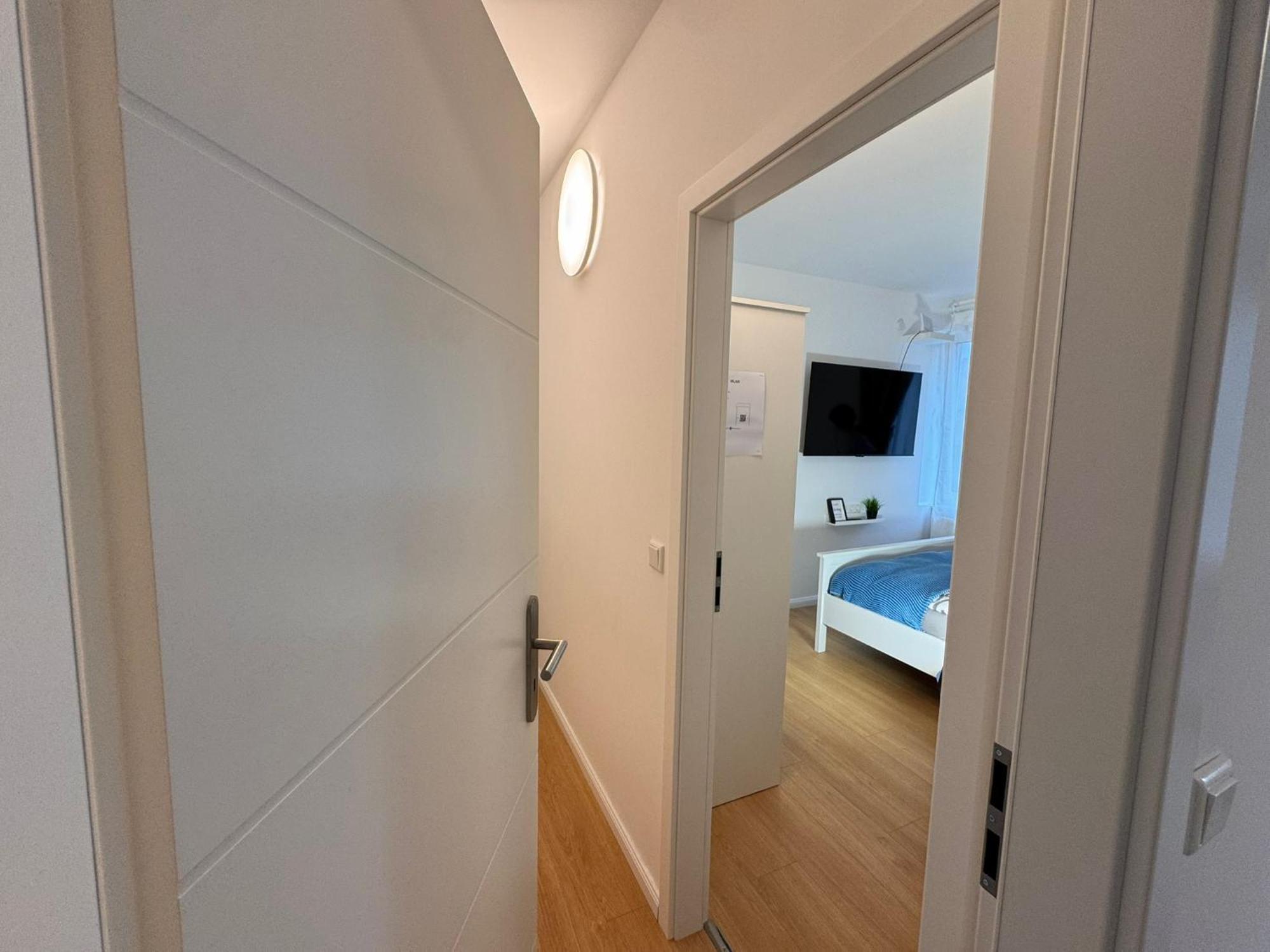 Fc-Apartmenthaus Falkensee Mit Grossem Garten Und Pkw Stellflaechen Exterior foto